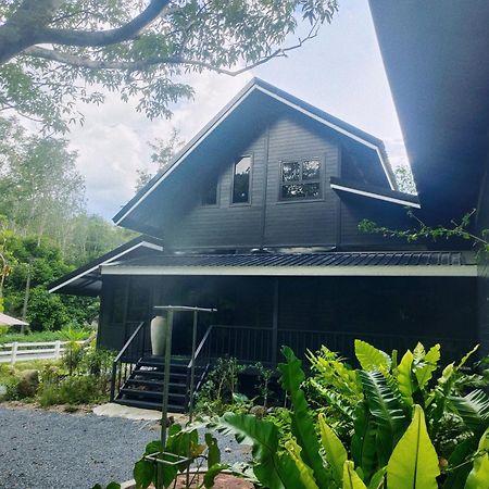 Bed and Breakfast The Creek Haus Lan Saka Exterior foto