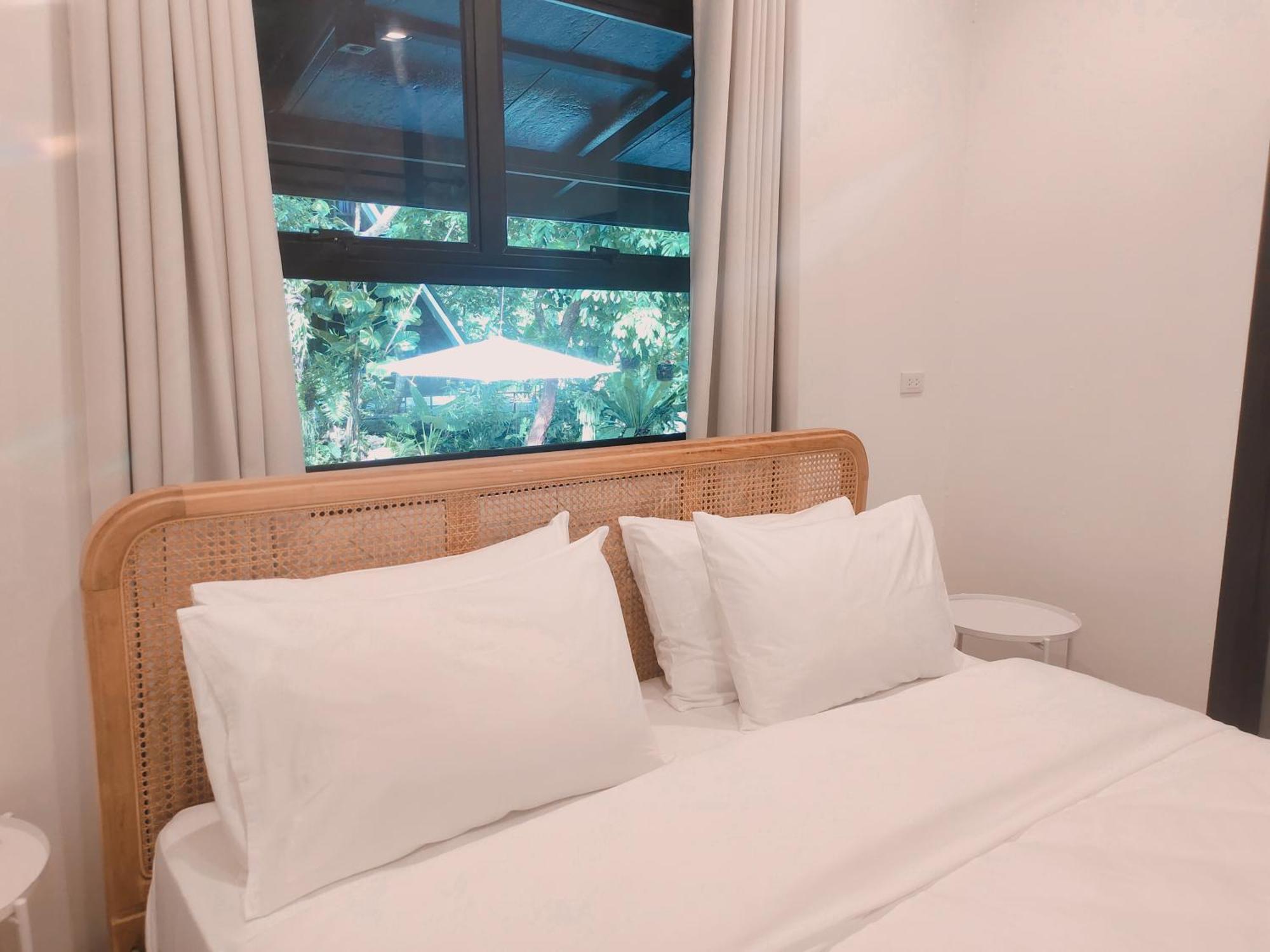 Bed and Breakfast The Creek Haus Lan Saka Exterior foto