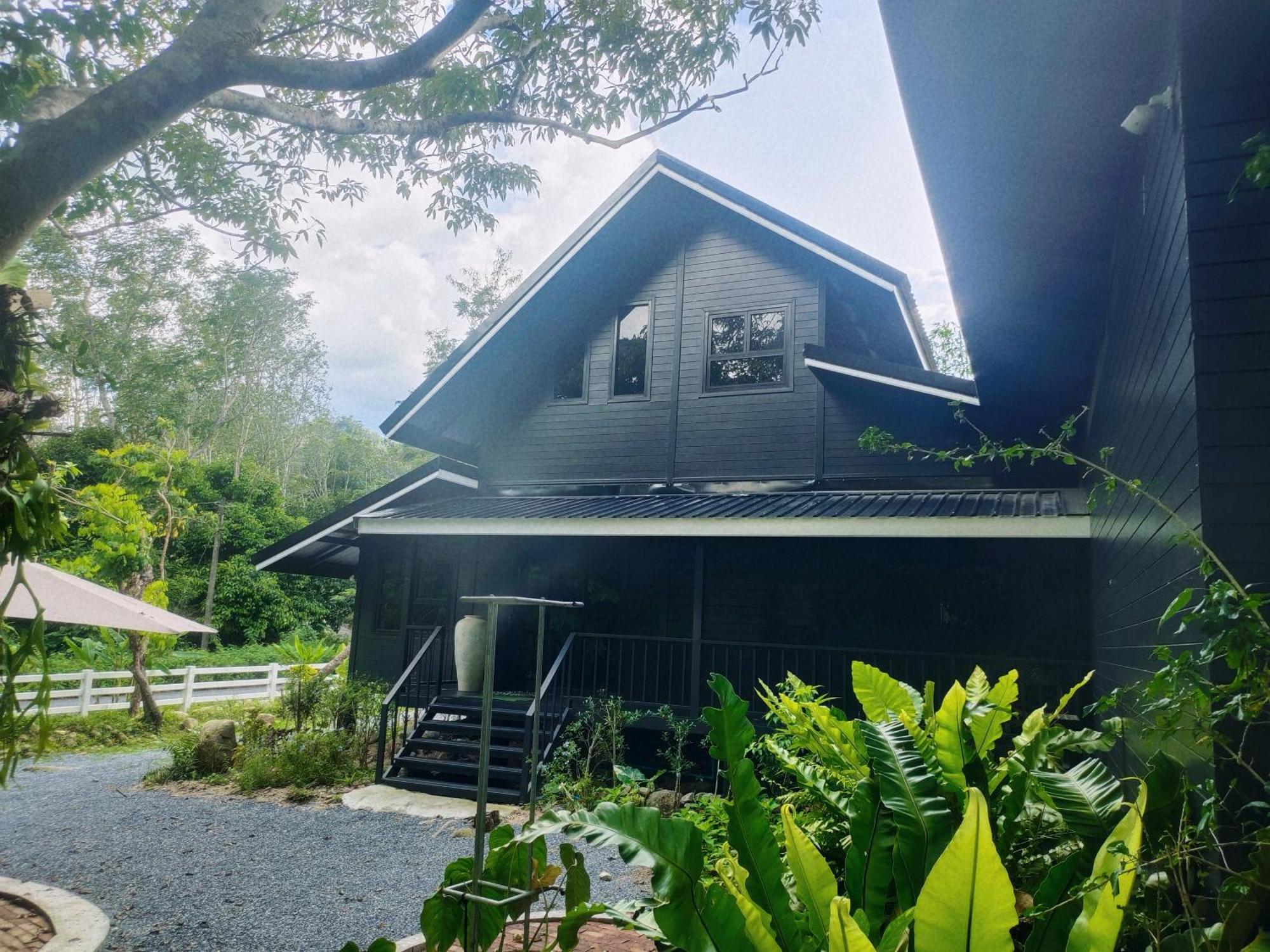 Bed and Breakfast The Creek Haus Lan Saka Exterior foto